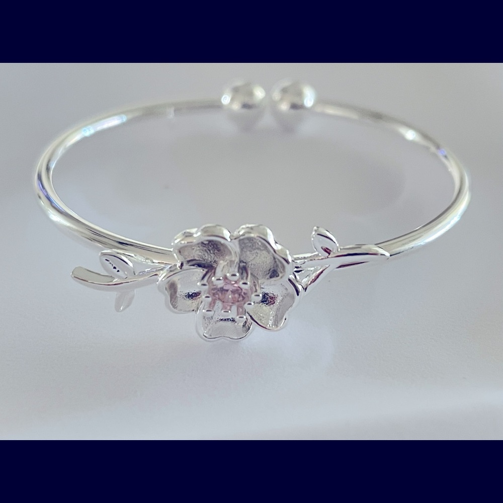 Light pink rose - silver bracelet